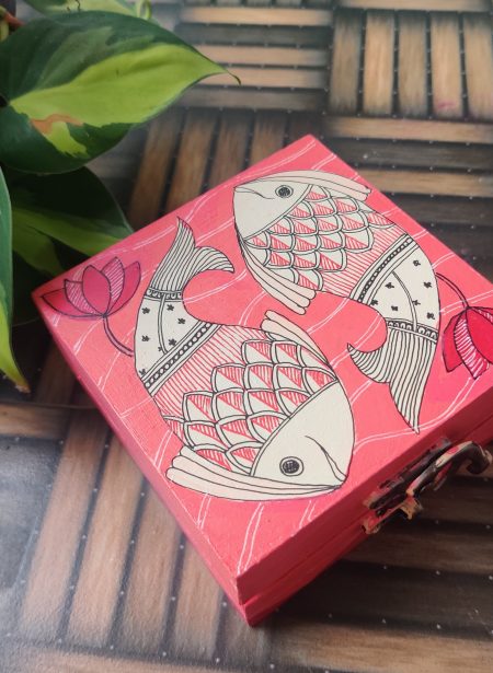 Madhubani  Fish box - Pink